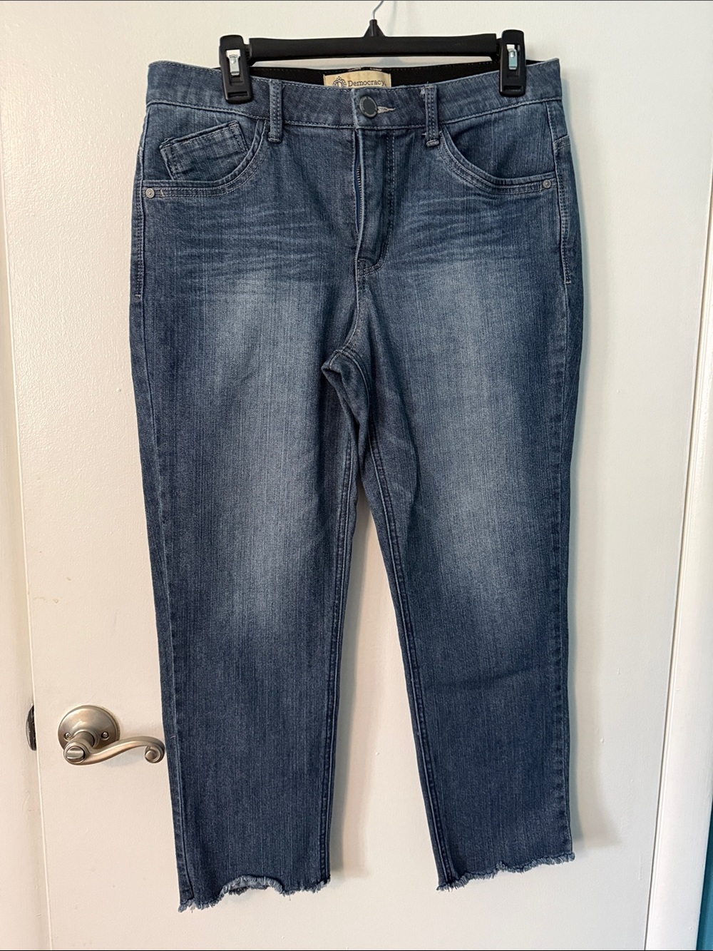 Democracy Women's Mid-Dark Blue Cropped Relaxed Fit Jeans